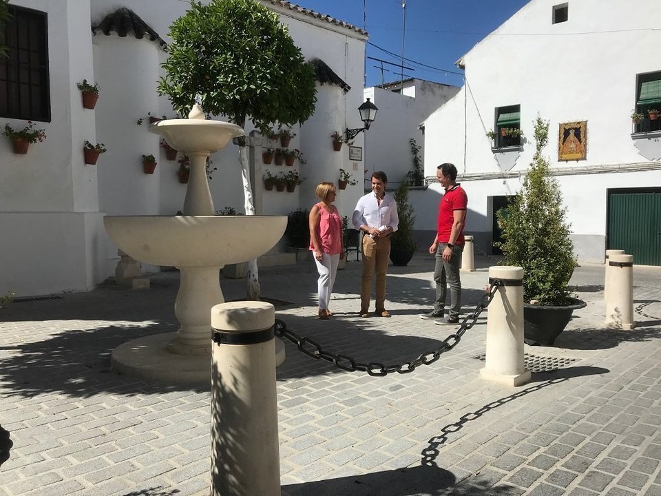 Alcalde Cabra visita barrio Cerro