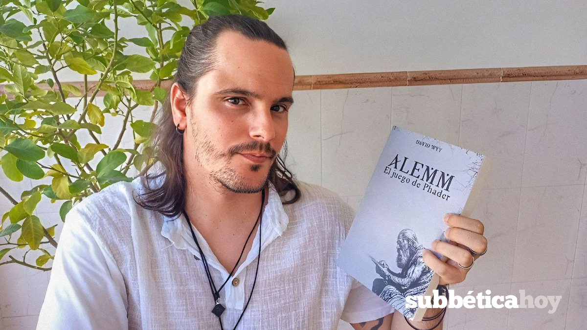 David Wyy con su nueva novela 'Alemm: El juego de Phader'