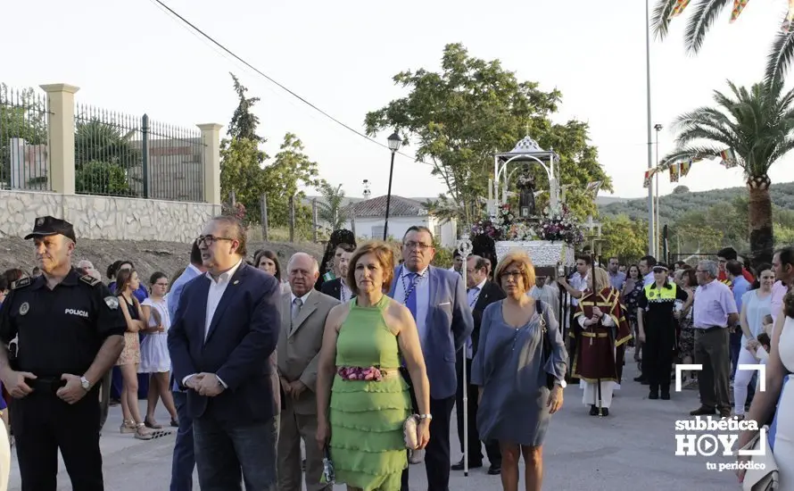 Corporación Municipal y autoridades en la procesión de San Antonio de Padua