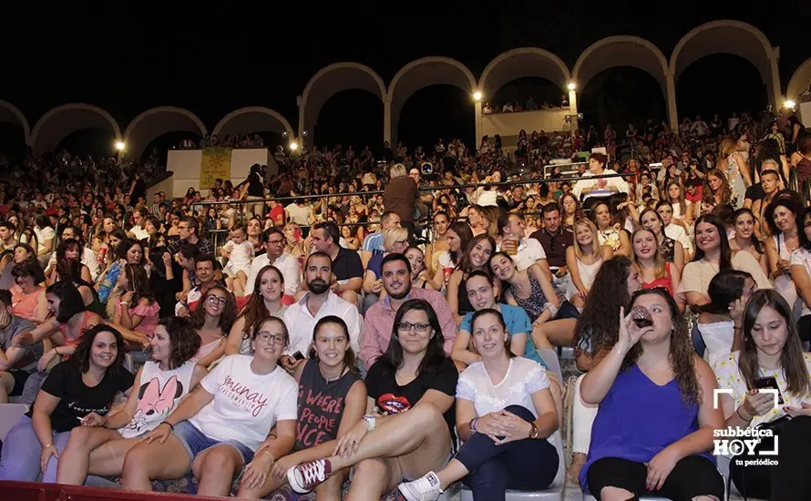 La Gira Munay de Vanesa Mart&iacute;n llena el Auditorio de Cabra (2)