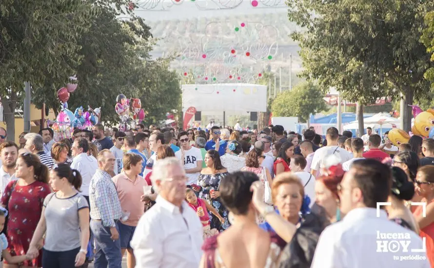 Feria de d&iacute;a 69