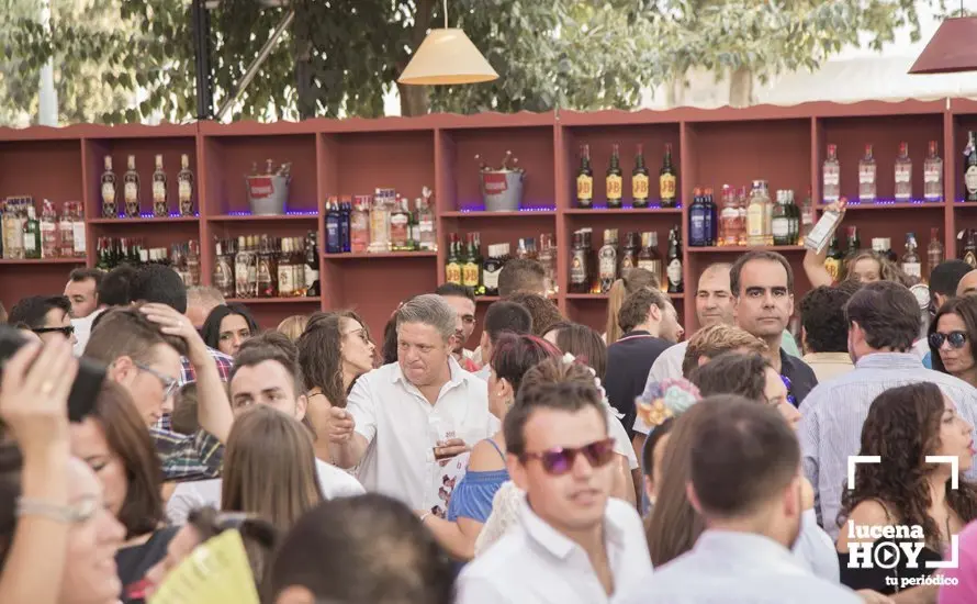 Feria de d&iacute;a 80
