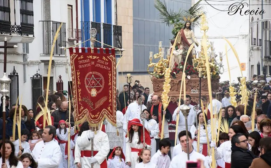Domingo de Ramos Do&ntilde;a Menc&iacute;a 1