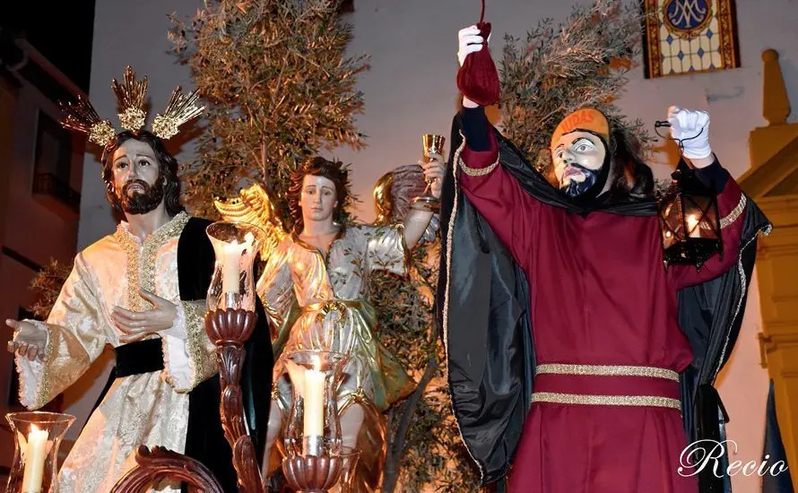 Lunes Santo en Do&ntilde;a Menc&iacute;a 2