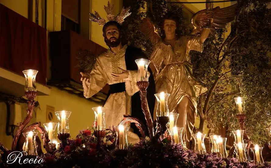 Lunes Santo en Do&ntilde;a Menc&iacute;a 5
