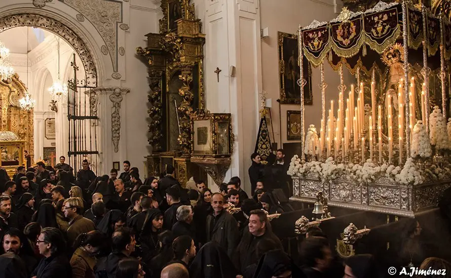 Viernes Santo en Priego. Soledad y Santo Entierro 1