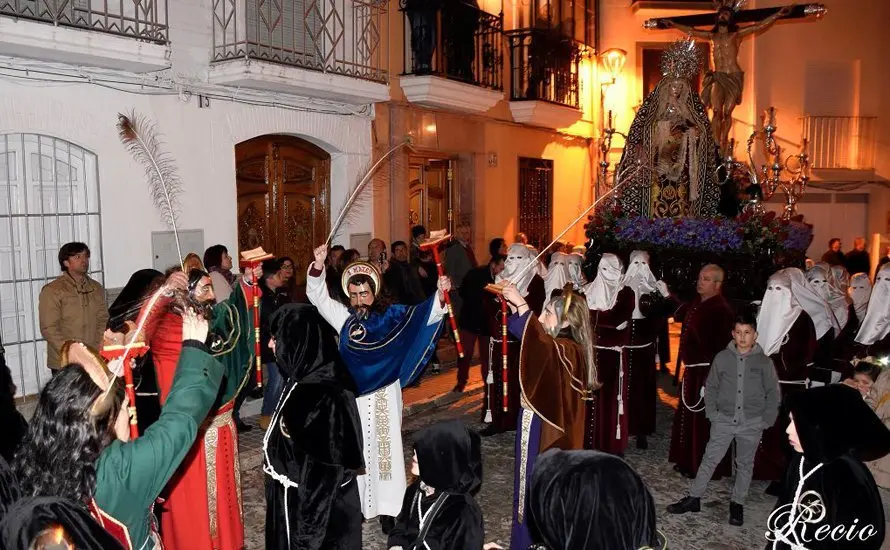 Viernes Santo en Do&ntilde;a Menc&iacute;a. Expiraci&oacute;n 4