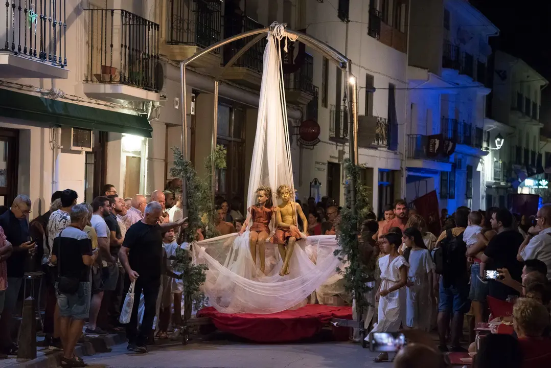 desfile-pasacalles-festum-almedinilla-2019-44