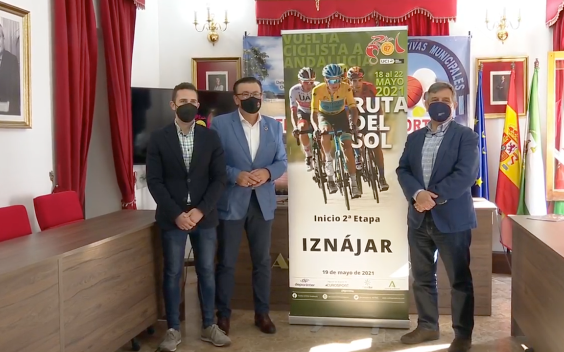 Presentación del inicio de la segunda etapa de la Vuelta Ciclista a Andalucía en Iznájar