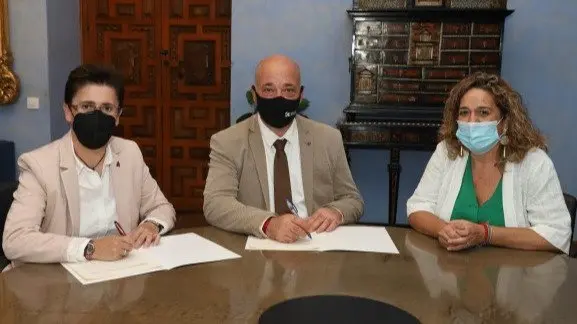 Firma convenio Diputación Fuente-Tójar