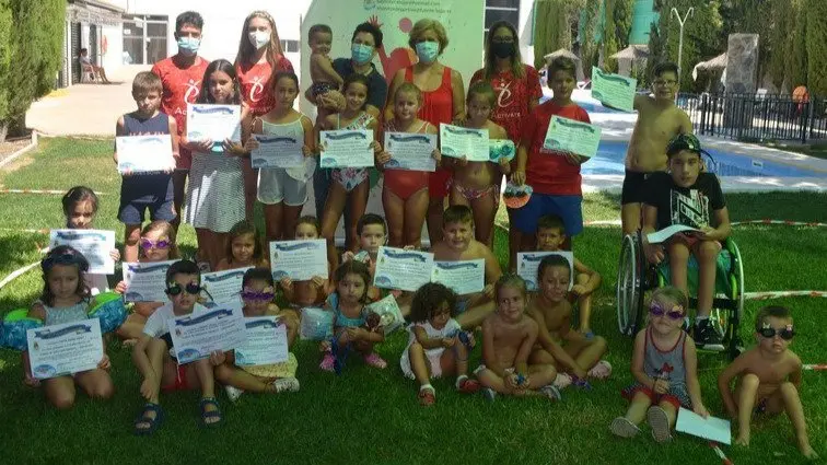 Fuente-Tójar cursos natación