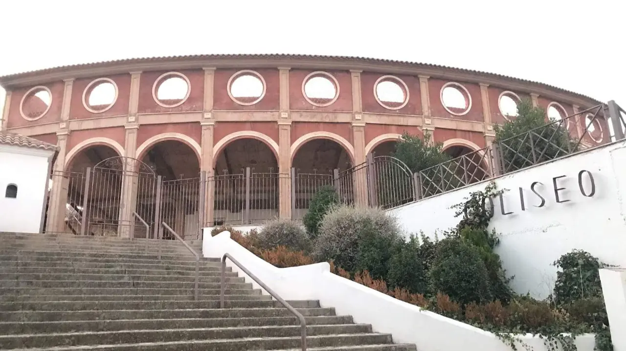 Coliseo de Almedinilla, lugar del evento