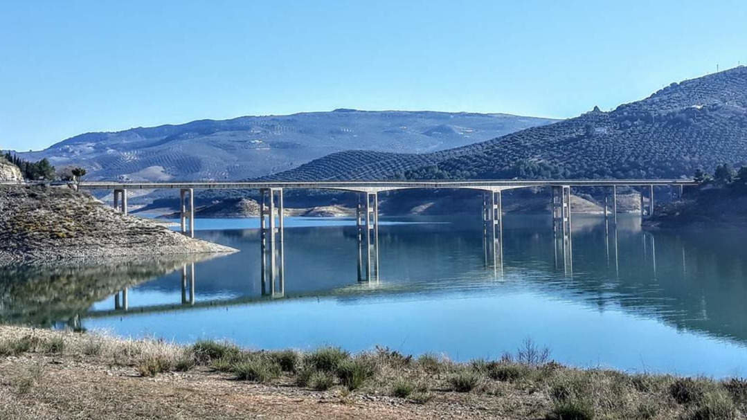 Puente Agromán Iznájar (Imagen: Turismo Iznájar