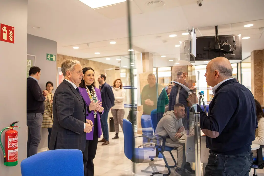 Visita Oficina a las oficinas del ICHL de Priego de Córdoba