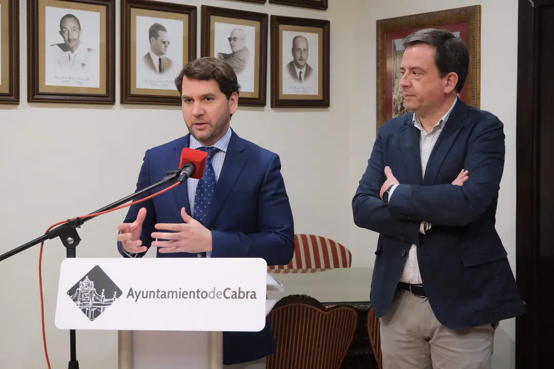El alcalde de Cabra y el presidente del GDR Subb&eacute;tica presentan las actuaciones