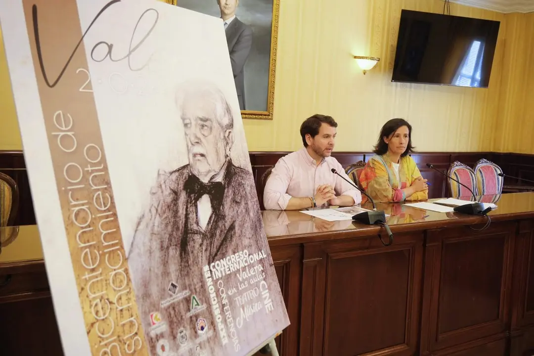 Presentación de la programación del Bicentenario de Juan Valera