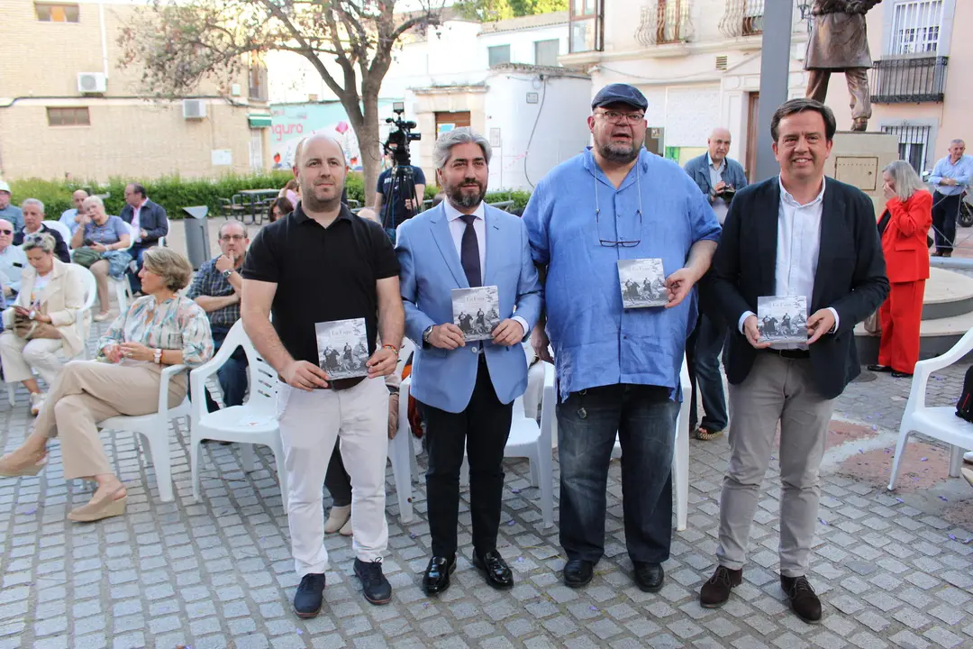 Presentación de la obra ganadora del III Premios Nacional de Poesía "Lara Cantizani"