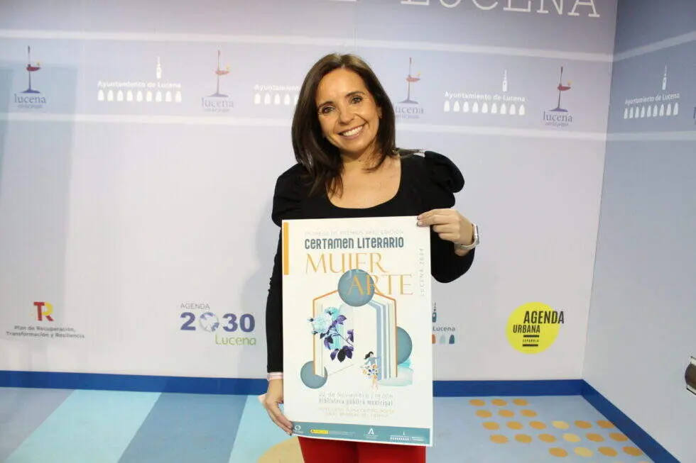 Irene Aguilera, concejal de Servicios Sociales, presenta el cartel Mujerarte 2024