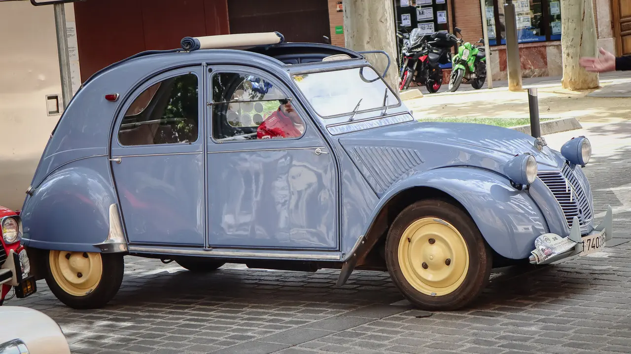 III Concentración Clásicos Citroën-06