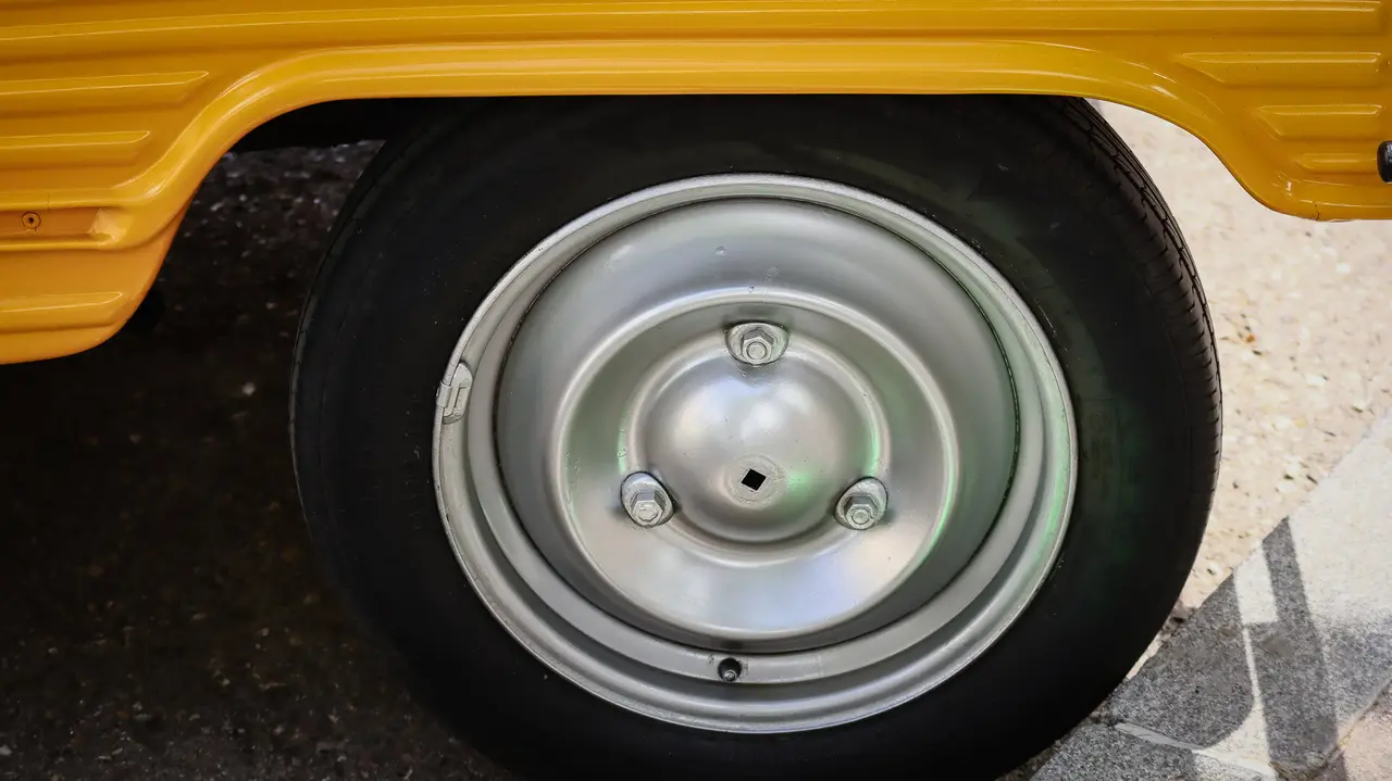 III Concentración Clásicos Citroën-53
