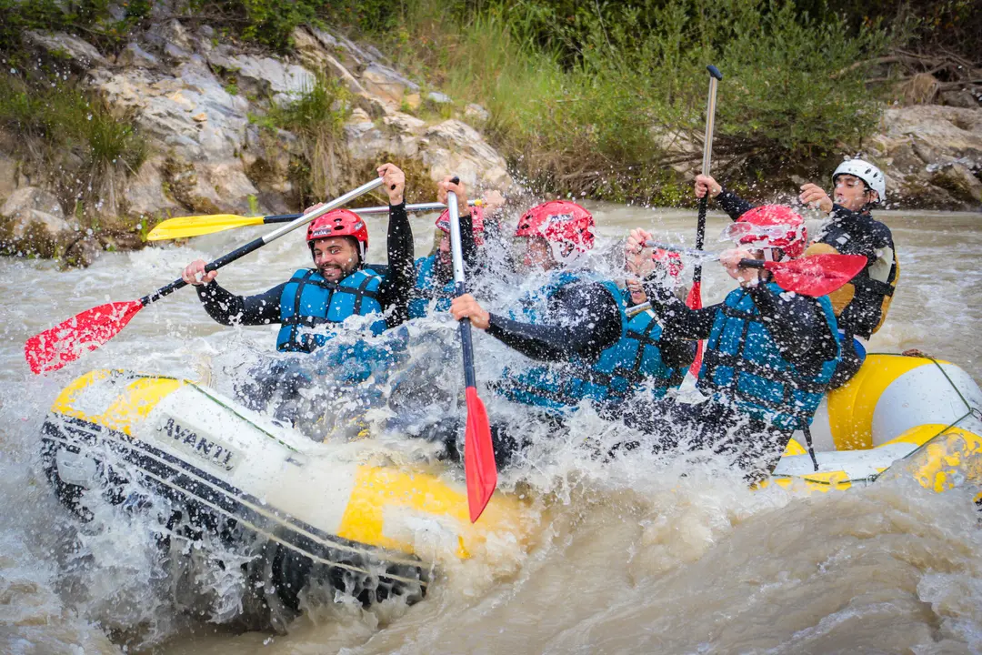 Rafting y turismo activo en el Río Genil a su paso por Benamejí