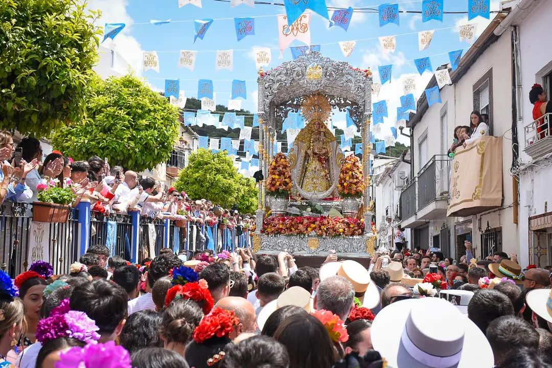 Procesión de la Virgen de la Cabeza Coronada de Rute