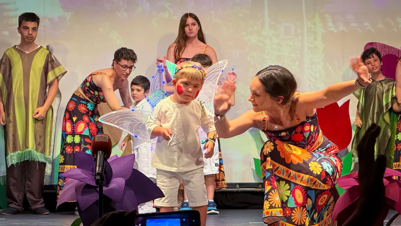 Musical &ldquo;Encanto&rdquo; alumnos NEE-38