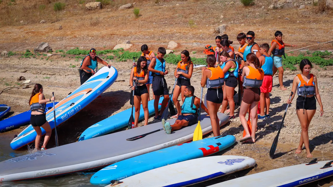 Actividades náuticas pantalán Pantano de Iznájar en Rute-14