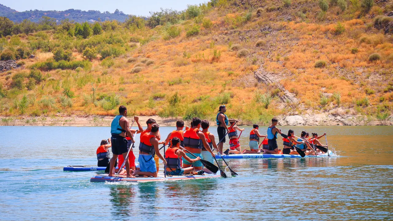 Actividades náuticas pantalán Pantano de Iznájar en Rute-44