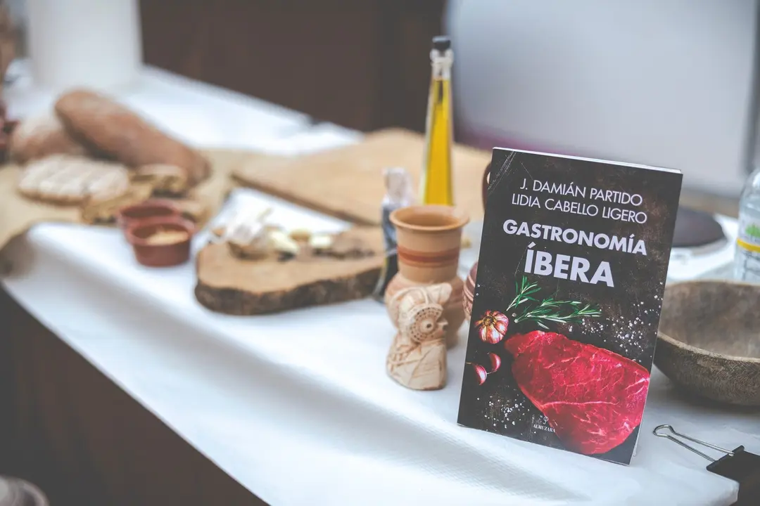 CHARLA Y SHOW COOKING: &ldquo;LA INFLUENCIA FENICIA EN LA ALIMENTACIÓN DE LOS ÍBEROS&rdquo;9