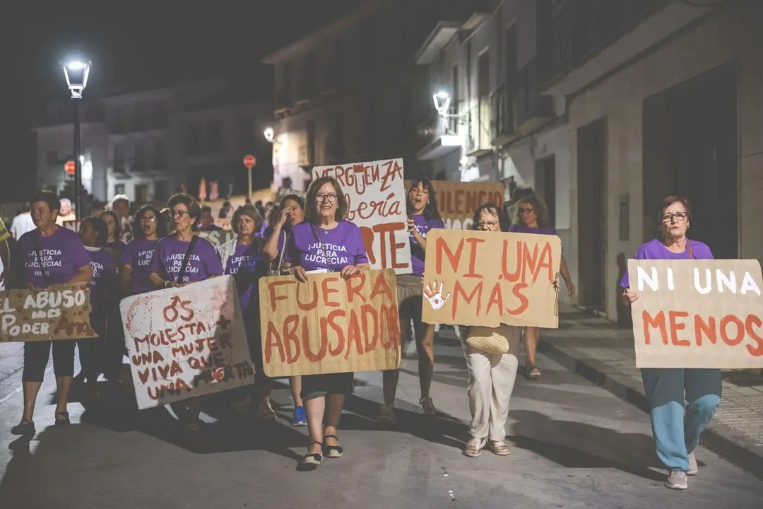 Pasacalles &ldquo;Justicia para Lucrecia&rdquo;25