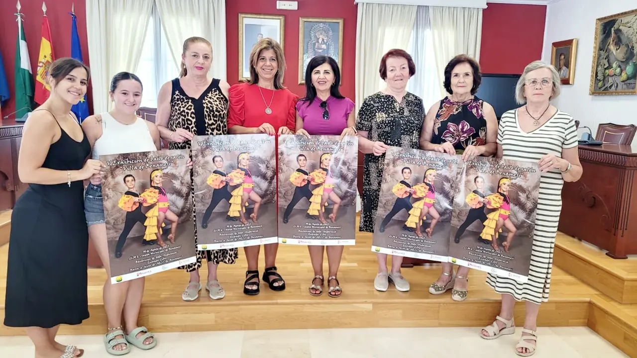 Presentaci&oacute;n de la exhibición de baile salón en el ayuntamiento de Benamejí