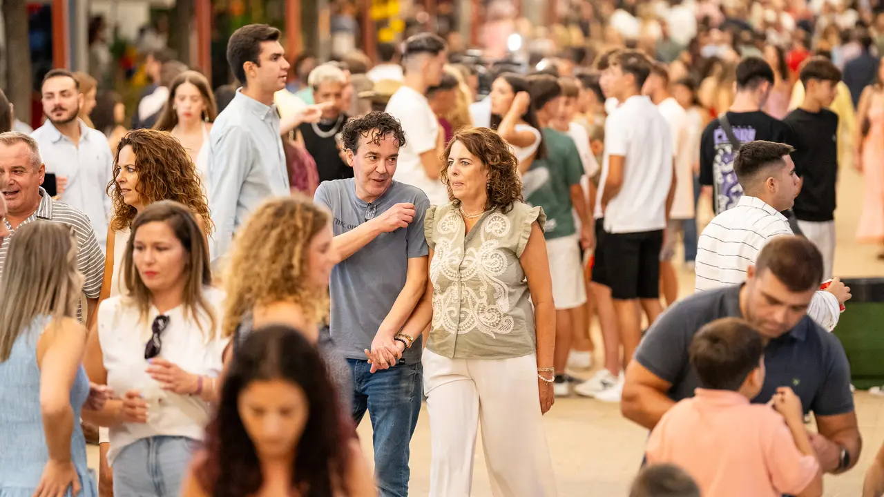 Feria del Valle 2025 - Jueves - Feria de Noche (25)