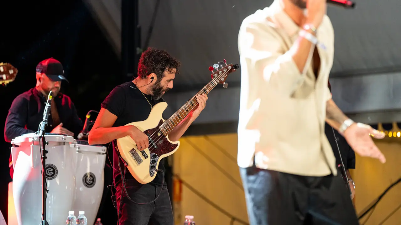 Feria del Valle 2025 - Viernes - Concierto Manuel Cortés (10)