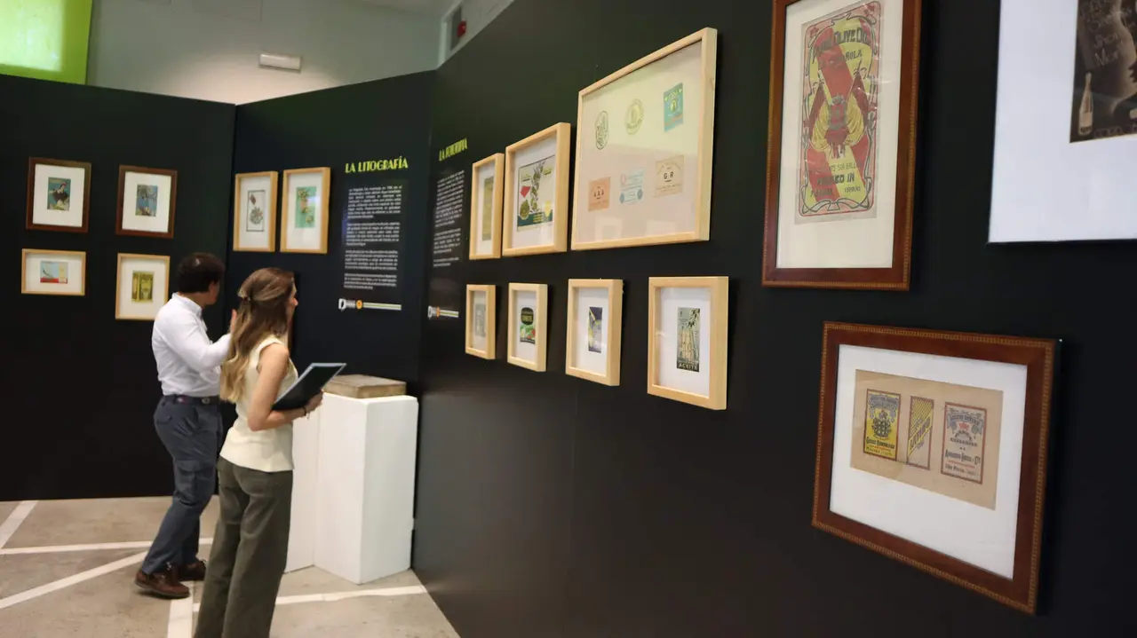 Exposición &ldquo;El arte publicitario del aceite de oliva español&rdquo;-06