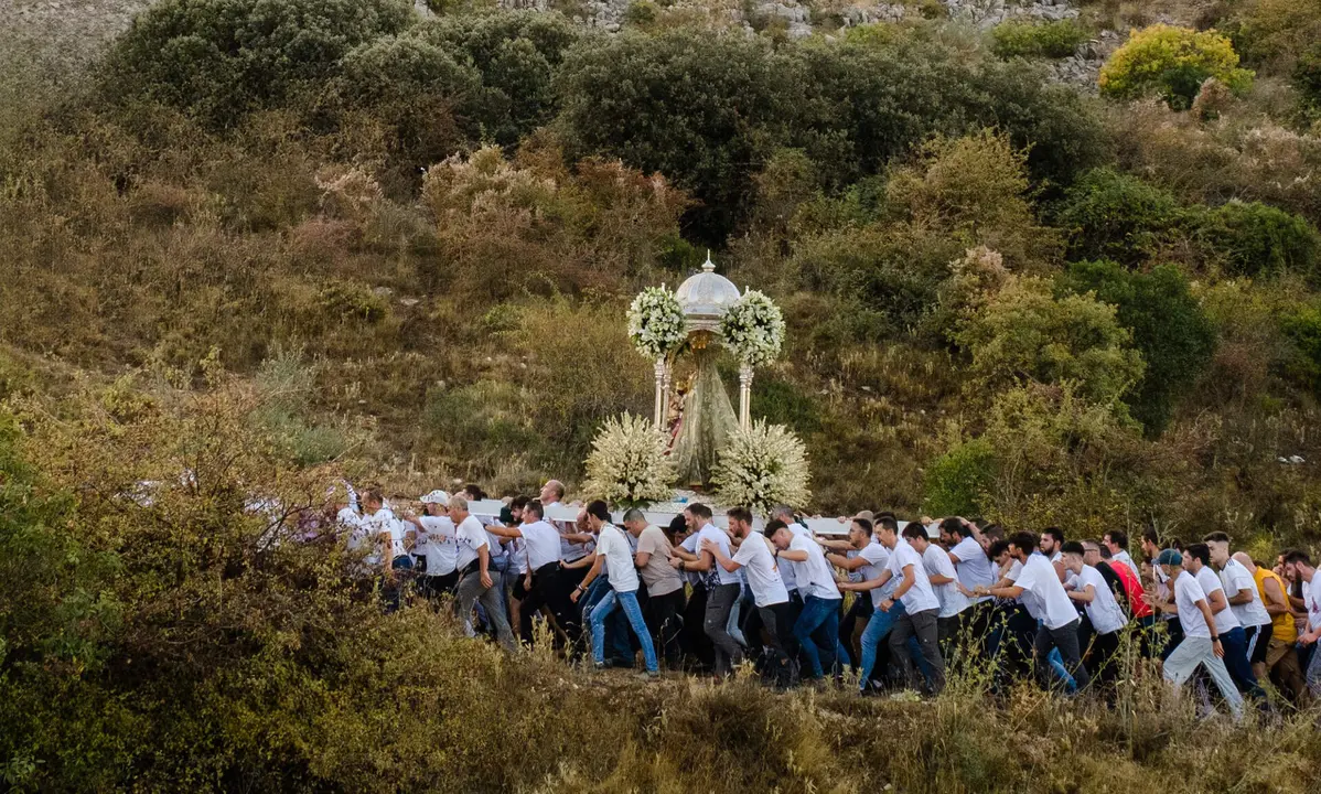 Romer&iacute;a de subida de la Virgen de la Sierra (Cabra)