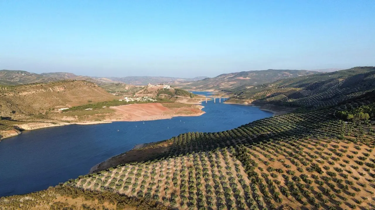 embalse pantano de Iznájar verano 20258
