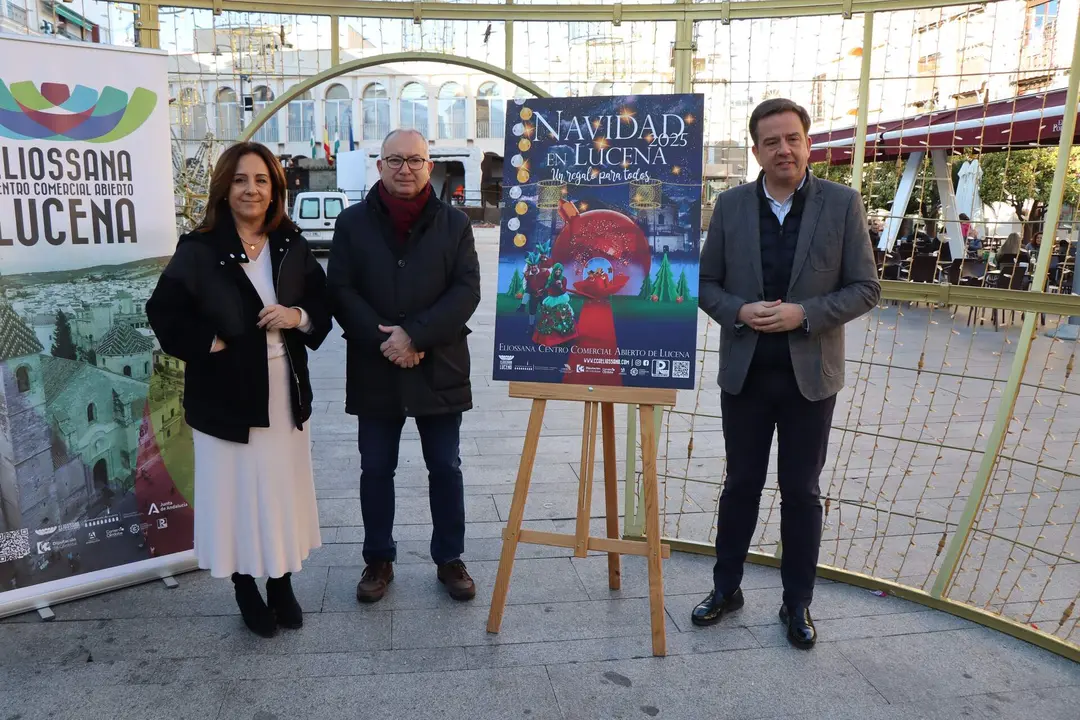 Presentaci&oacute;n de la campa&ntilde;a navide&ntilde;a en la Plaza Nueva de Lucena.
