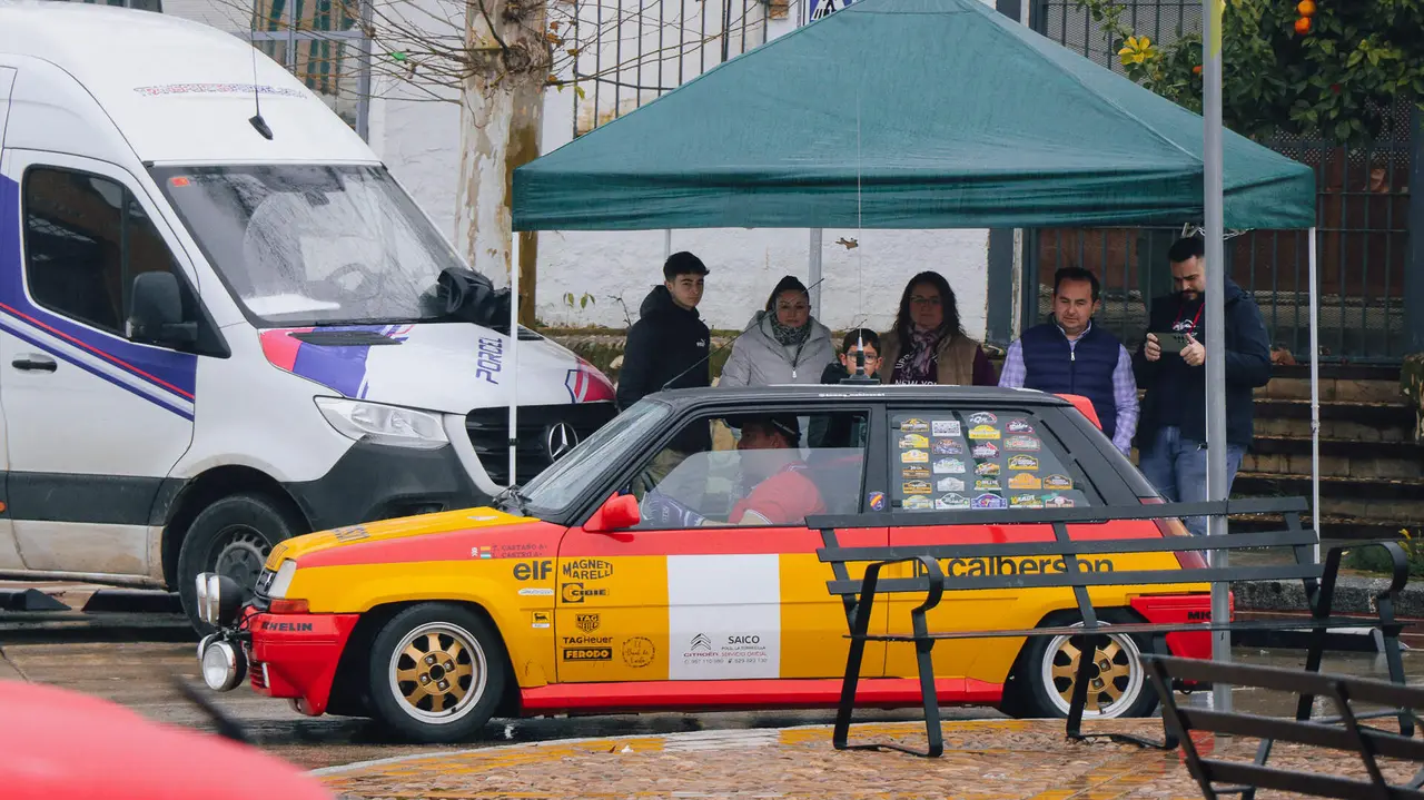 I Concentración de Coches Clásicos e Históricos Ciudad de Lucena-06