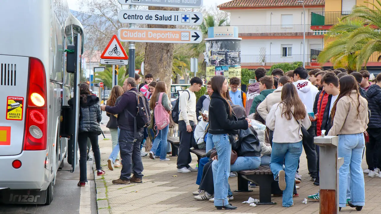 XXI Salón del Estudiante de Lucena-02