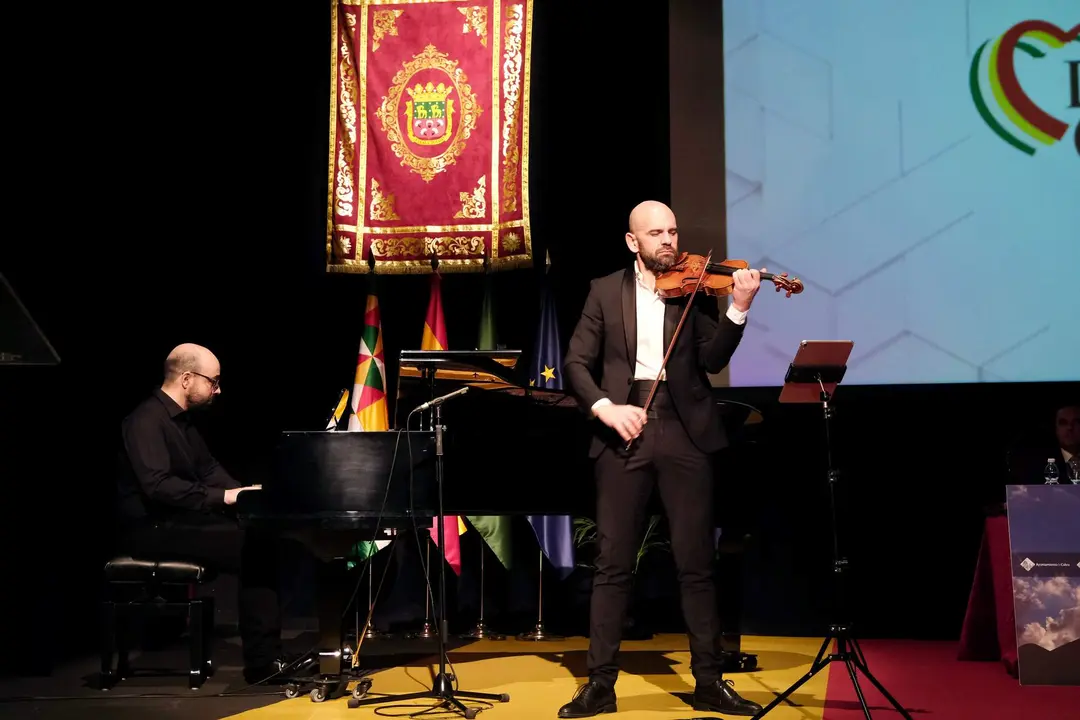 Acto institucional Día de Cabra8