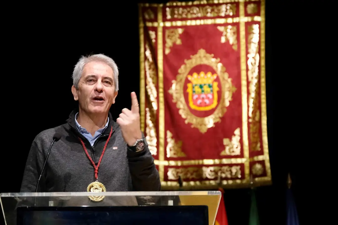 Acto institucional Día de Cabra14