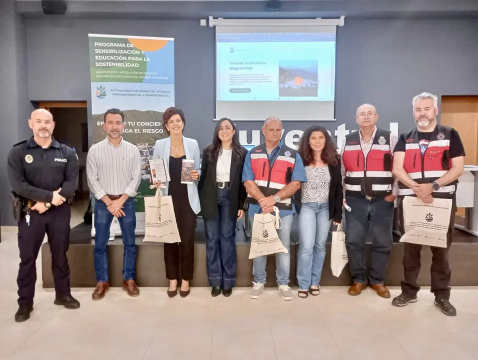 Foro sobre prevención de incendios en Cabra.