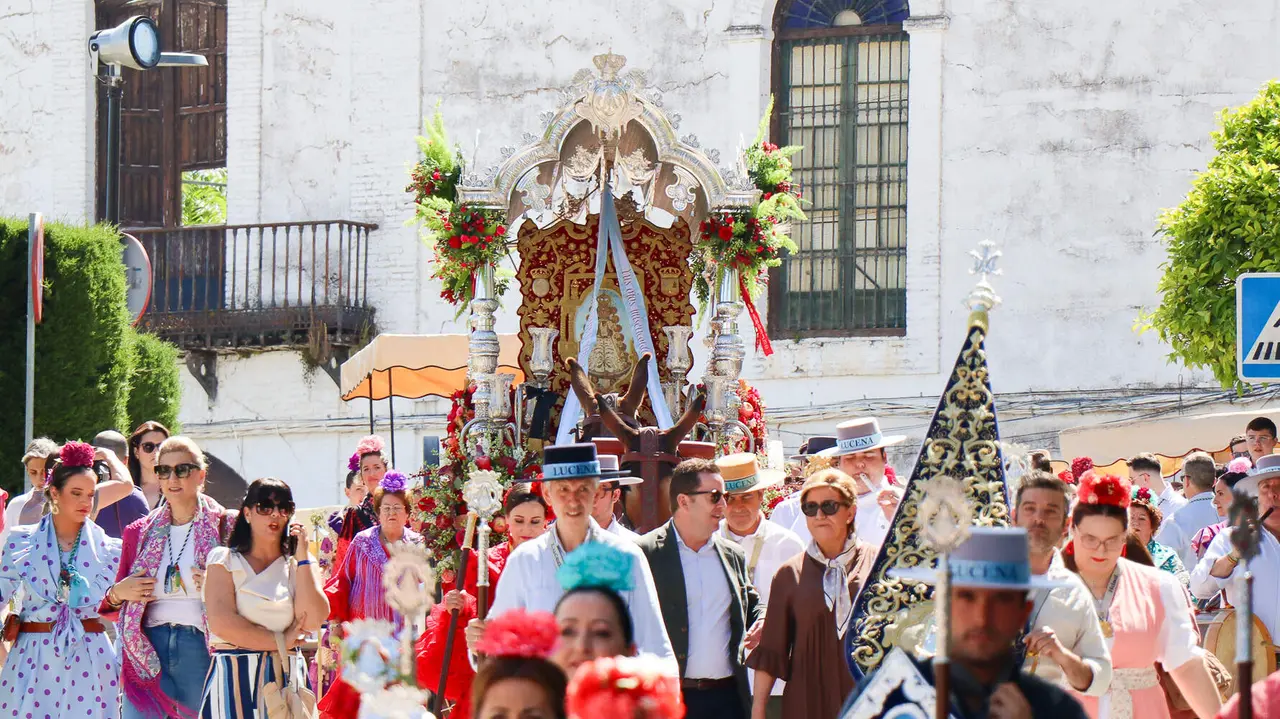 Salida Hdad. Rocío Lucena-1