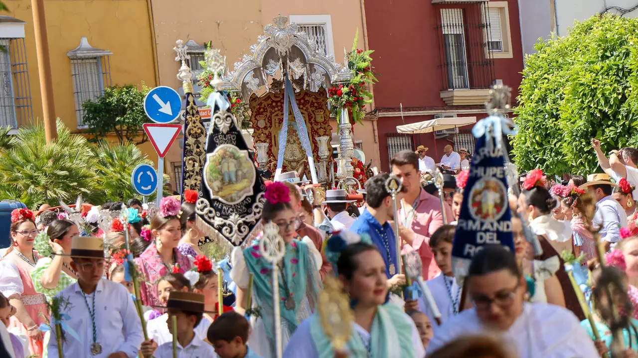 Salida Hdad. Rocío Lucena-19