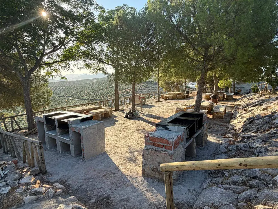 Estado de las obras de mejora en el mirador de 'La Canteruela' (Fuente-T&oacute;jar).