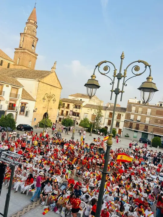 Benamejí (Plaza de la Constitución).2