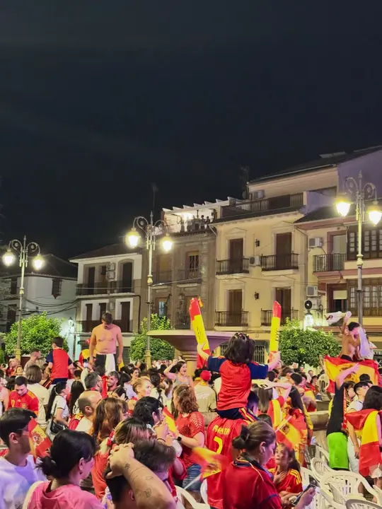 Benamejí (Plaza de la Constitución).7