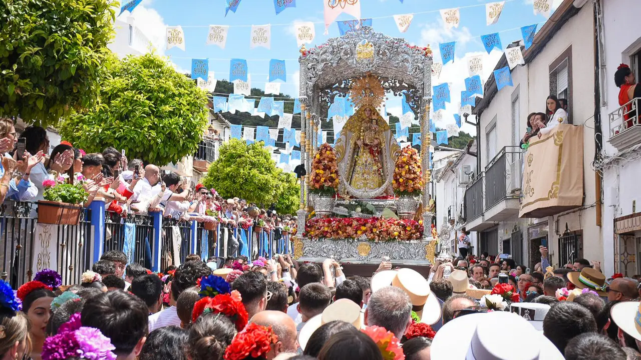 Procesión de la Virgen de la Cabeza Coronada de Rute