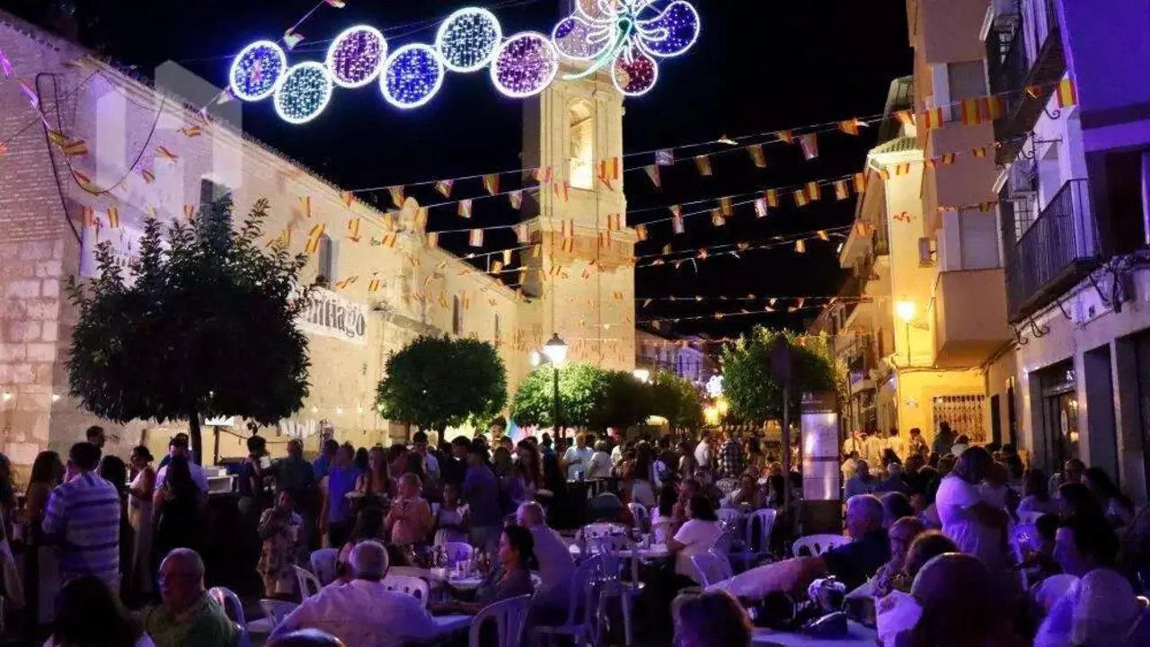 Una imagen de la Feria de Santiago durante la pasada edici&oacute;n.